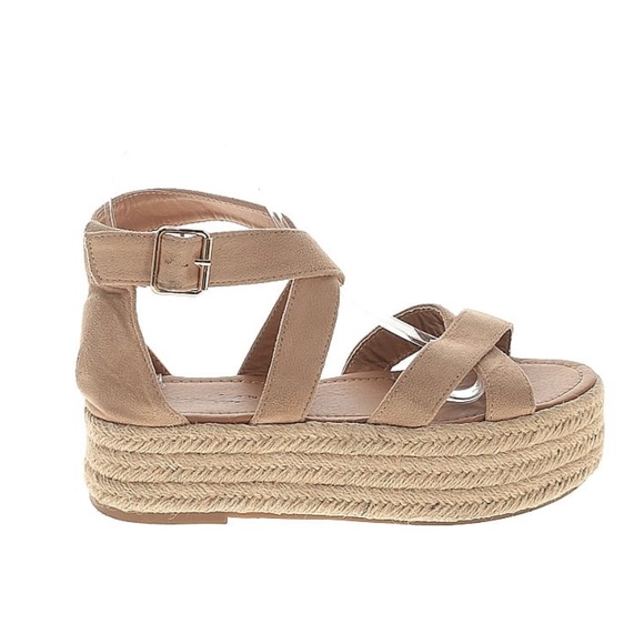 Bonnibel Shoes - 3/$13🌷 Bonnibel Espadrille Sandals